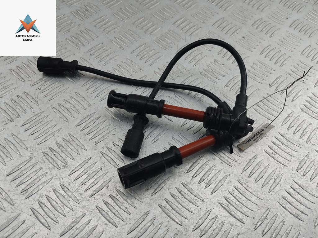 провод высоковольтный Audi A4 B5 1995, 1.8 л., бензин, МКПП, зелёный, седан, 058905447D - фото №1