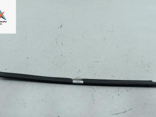 Молдинг стекла двери наружный Opel Astra H/Family [рестайлинг] 2008, 1.4 л., бензин, МКПП, красный, универсал