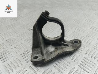 кронштейн (крепление) Renault Scenic 2 поколение [рестайлинг] 2007, 1.6 л., бензин, МКПП, серый, минивэн, 8200371715