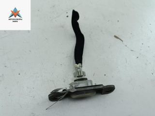 подсветка номера Hyundai H-1 Starex [рестайлинг] 2006, 2.5 л., дизель, МКПП, белый, минивэн, 92501-4A8