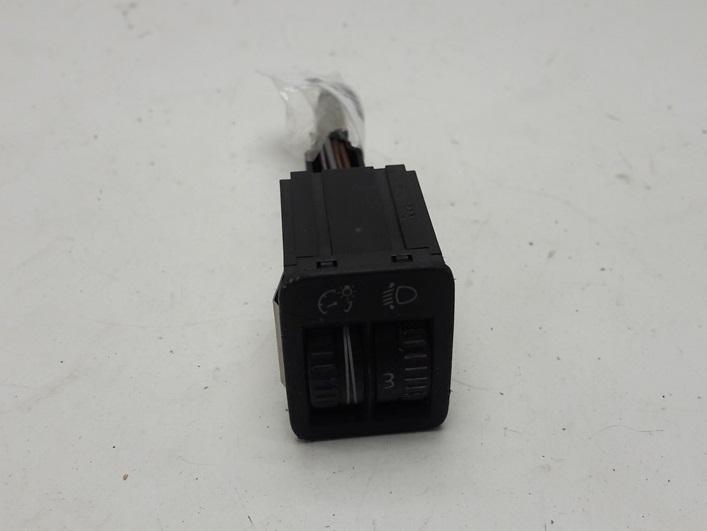 корректор фар Volkswagen Passat B6 2005, 2.0 л., бензин, МКПП, серый, универсал, 3C0941333