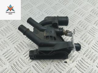 корпус термостата Ford Focus 3 поколение [рестайлинг] 2014, 1.0 л., бензин, МКПП, серый, универсал, CM5G9K478FB