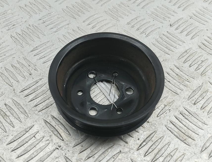 шкив помпы Ford Focus III 2014, 1.0 л., бензин, МКПП, серый, универсал