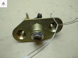 Личинка замка багажника Volvo S80 1 поколение 2000, 2.4 л., бензин, АКПП, серый, седан