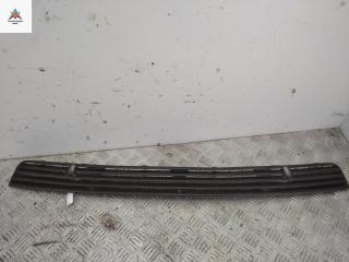 решетка капота Volkswagen Transporter T4 2001, 2.5 л., дизель, МКПП, белый, микроавтобус, 701819103