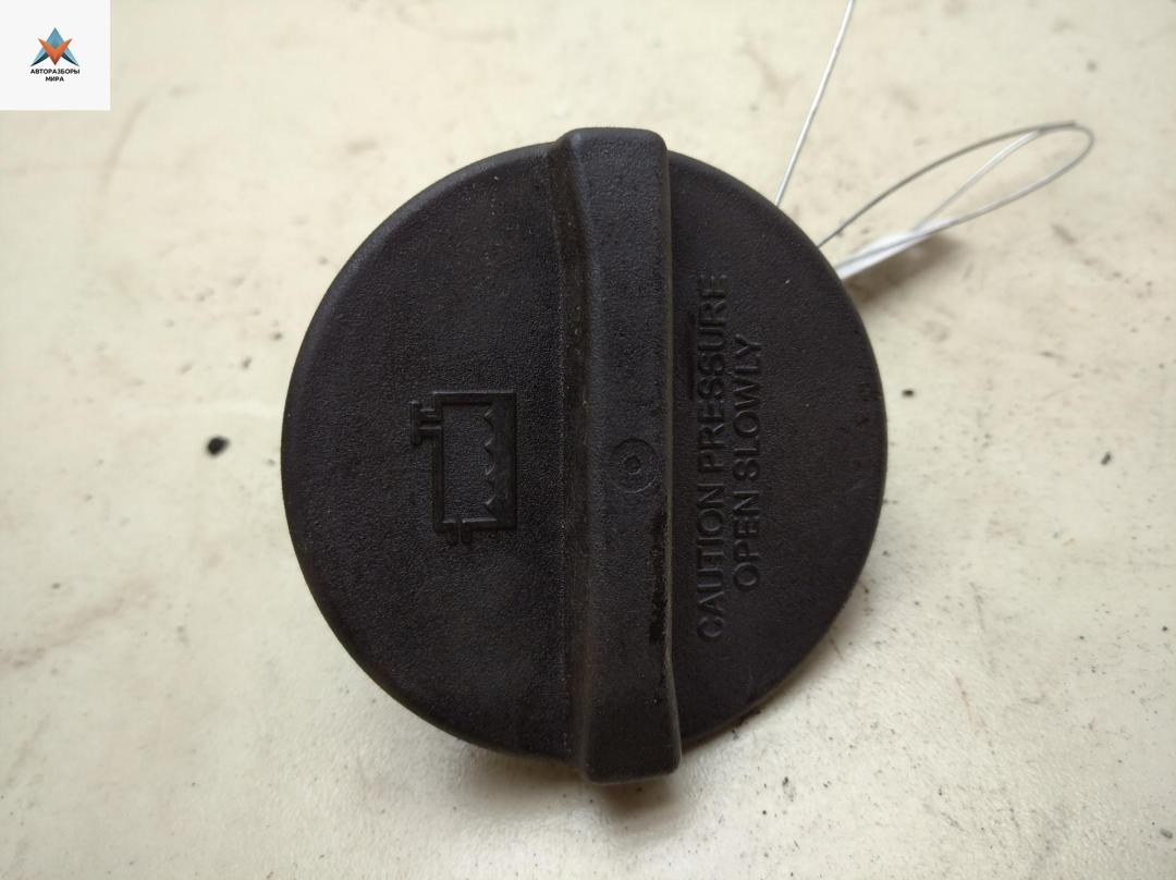 пробка расширительного бачка Mercedes-Benz Vito-2 / Viano W639 2005, 2.2 л., дизель, МКПП, белый, микроавтобус - фото №1