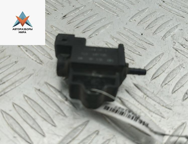 электромагнитный клапан Opel Zafira 1 поколение (A) 2002, 1.8 л., бензин, МКПП, синий, минивэн, 90530479 - фото №1