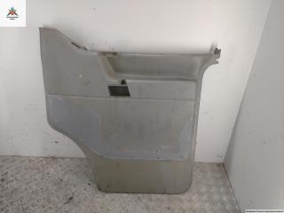 обшивка двери передняя правая Volkswagen Transporter T4 1992, 2.4 л., дизель, МКПП, красный, микроавтобус, 701867106KD