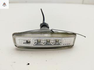 повторитель передний левый BMW 5 серия E39 [рестайлинг] 2000, 2.5 л., бензин, МКПП, чёрный, универсал