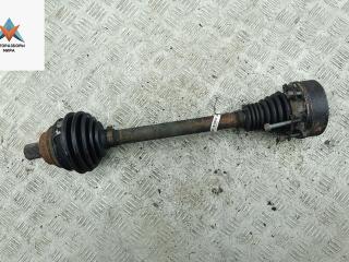 полуось передняя левая (приводной вал, ШРУС) Volkswagen Caddy 3 поколение 2005, 2.0 л., дизель, МКПП, белый, фургон
