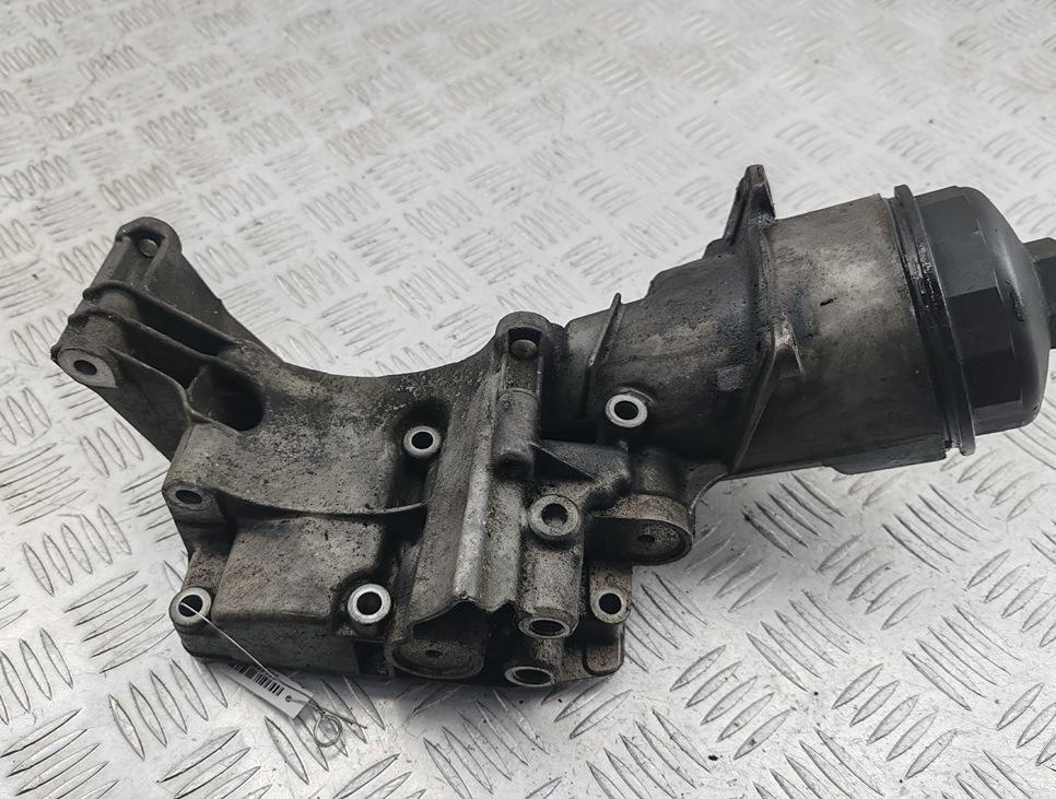 корпус масляного фильтра BMW 5 E39 1998, 2.0 л., бензин, МКПП, универсал, 6750330620