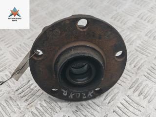 ступица передняя левая Audi A4 B6 2001, 1.8 л., Ti, бензин, МКПП, чёрный, седан