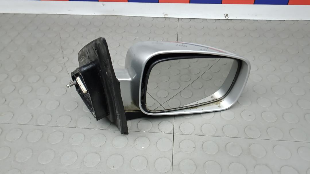 зеркало правое Kia Sorento 2 поколение 2009, 2.5 л., CRDi VGT, дизель, МКПП, внедорожник 5 дв. - фото №1