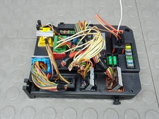 блок предохранителей Citroen C4 2 поколение 2013, 1.6 л., HDi 8V, дизель, МКПП, хетчбэк 5 дв., 9665547480, A2C32427600