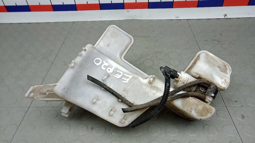 бачок омывателя Peugeot 308 T7 2008, 1.6 л., дизель, МКПП, хетчбэк 5 дв. - фото №1