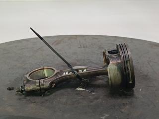 поршень Chevrolet Cruze 1 поколение 2010, цвет