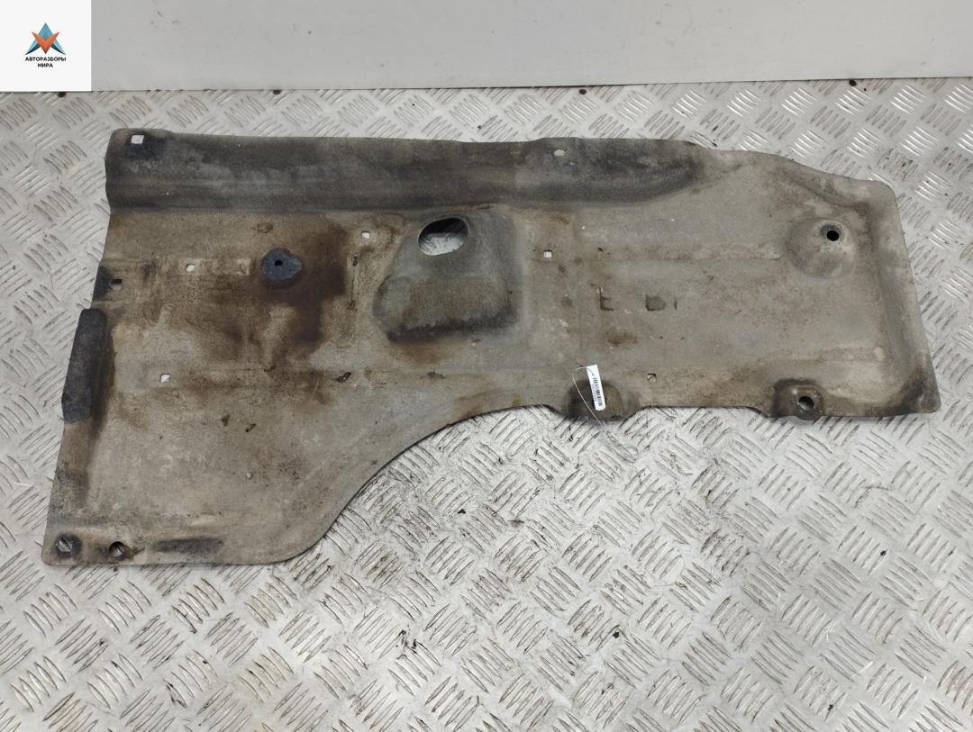 защита днища Mazda 3 BP 2019, 2.0 л., гибрид, МКПП, чёрный, хетчбэк 5 дв. - фото №1