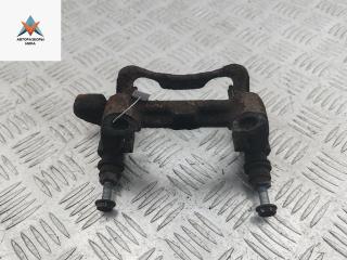 скоба суппорта Volkswagen Caddy 3 поколение 2005, 2.0 л., дизель, МКПП, белый, фургон