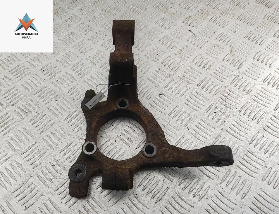 Кулак (корпус ступицы) передний правый Opel Zafira 1 поколение (A) 2000, 1.8 л., бензин, МКПП, серый, минивэн - фото №1