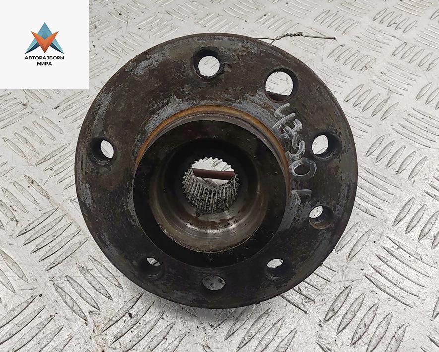 ступица передняя левая Opel Zafira 1 поколение (A) 2000, 1.8 л., бензин, МКПП, серый, минивэн - фото №1