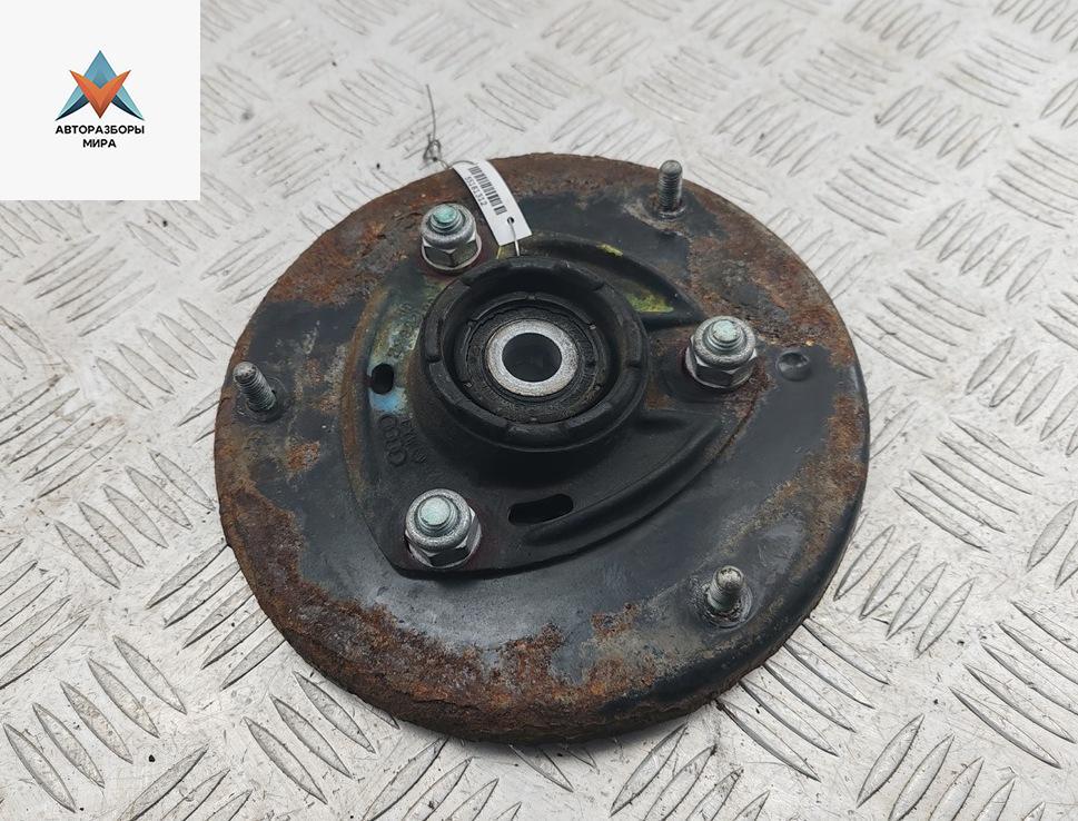 Опора амортизатора переднего (верхняя) Audi A6 4A/C4 1997, 1.8 л., бензин, МКПП, серый, универсал, 4A0412383B - фото №1