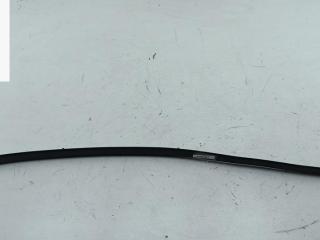 молдинг двери передней левой Volkswagen Golf 4 поколение 2001, 1.6 л., бензин, МКПП, чёрный, хетчбэк 5 дв., 1J4853515