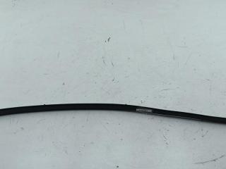 молдинг двери передней левой Volkswagen Golf 4 поколение 2001, 1.6 л., бензин, МКПП, чёрный, хетчбэк 5 дв., 1J4853515