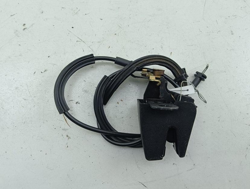 замок двери задней правой Volkswagen Caddy 2005, 2.0 л., дизель, МКПП, белый, фургон, 7H0827162