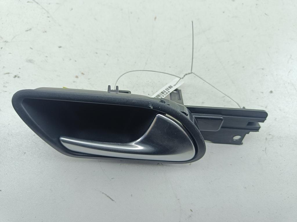 ручка внутренняя передняя правая Volkswagen Golf-5 2005, 1.4 л., бензин, МКПП, синий, хетчбэк 5 дв., 1K1837114