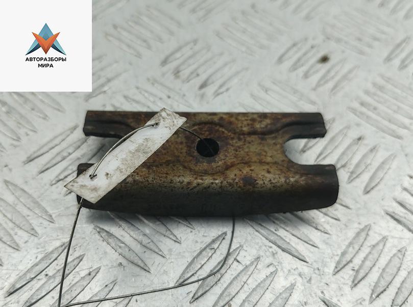 крепление форсунки Ford Transit 8 поколение 2013, 2.2 л., дизель, МКПП, синий, микроавтобус, BK2Q9L535AE - фото №1