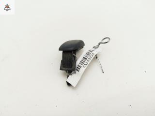 форсунка омывателя лобового стекла BMW 3 серия E36 [рестайлинг] 1997, 1.6 л., бензин, МКПП, чёрный, хетчбэк 3 дв., 1379735