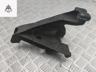 кронштейн двигателя Volkswagen Transporter T5 2006, 2.5 л., дизель, МКПП, белый, микроавтобус, 7H0199370N