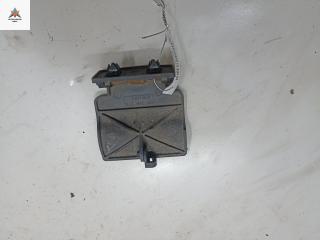 ручка открывания капота Opel Omega B [рестайлинг] 2000, 3.0 л., бензин, МКПП, зелёный, седан, 09146276