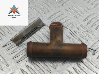 фланец (тройник) системы охлаждения Volkswagen Transporter T4 1998, 2.4 л., дизель, МКПП, микроавтобус, 701819876