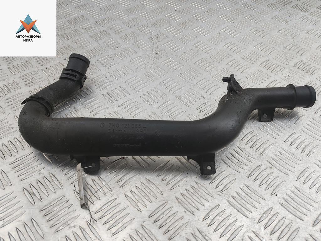 трубка охлаждающей жидкости Volkswagen Transporter T5 2006, 2.5 л., дизель, МКПП, 7H0121065L - фото №1