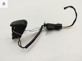 форсунка омывателя лобового стекла BMW 3 серия E36 [рестайлинг] 1997, 1.6 л., бензин, МКПП, чёрный, хетчбэк 3 дв., 8376011