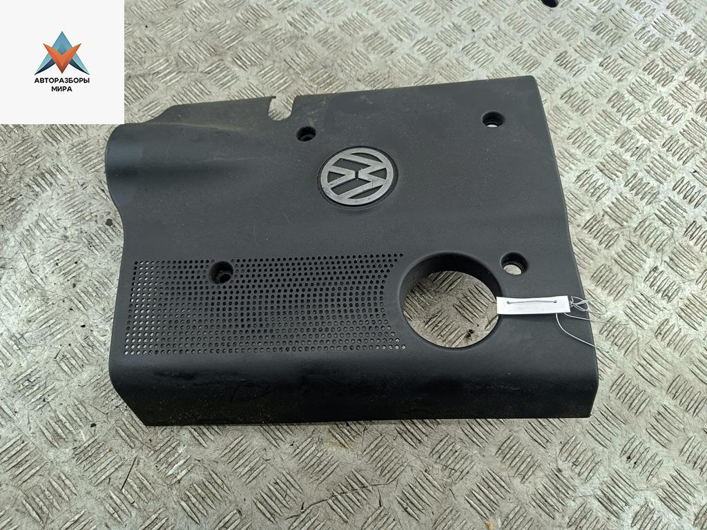 декоративная крышка двигателя Volkswagen Passat B5 1999, 1.6 л., бензин, МКПП, синий, универсал - фото №1