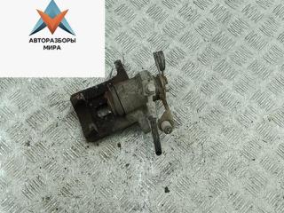 суппорт задний левый Volkswagen Passat B5 1999, 1.6 л., бензин, МКПП, синий, универсал