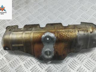 тепловой экран глушителя Nissan Almera Tino V10 [рестайлинг] 2003, 2.2 л., дизель, МКПП, синий, минивэн