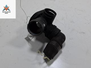 фланец (тройник) системы охлаждения Volkswagen Passat B5 [рестайлинг] 2001, 1.6 л., бензин, МКПП, серый, универсал, 06B121133A