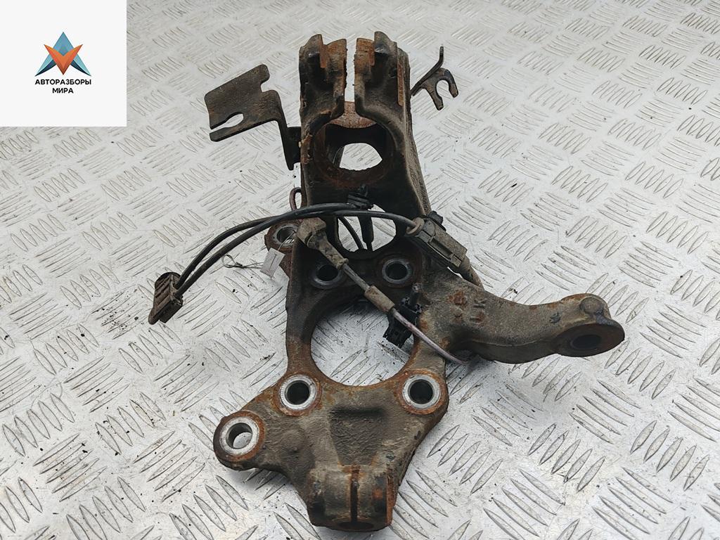 Кулак (корпус ступицы) передний правый Mazda 3 BP 2019, 2.0 л., гибрид, МКПП, чёрный, хетчбэк 5 дв. - фото №1