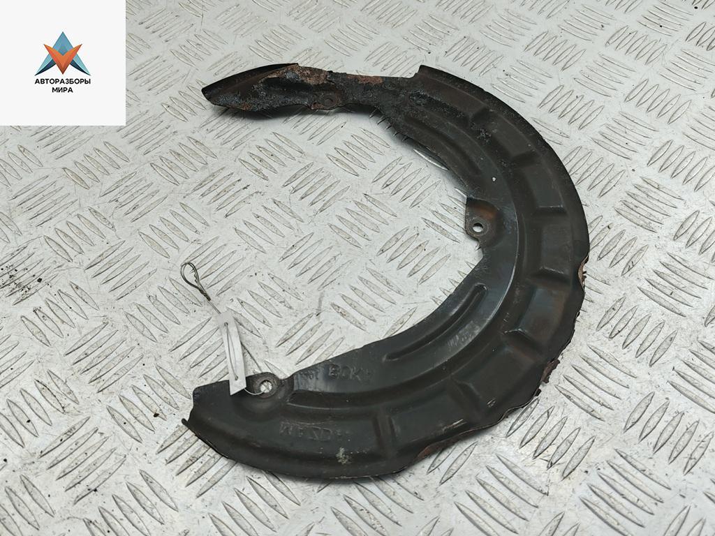 защитный кожух тормозного механизма Mazda 3 BP 2019, 2.0 л., гибрид, МКПП, чёрный, хетчбэк 5 дв. - фото №1