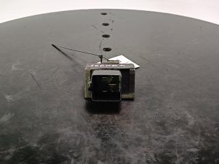 реле накала свечей Renault Scenic 2 поколение 2005, Дизель 1.9, цвет, 7700115078