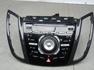 магнитола Ford Kuga 2 поколение 2013, 2.0 л., дизель, МКПП, внедорожник 5 дв.