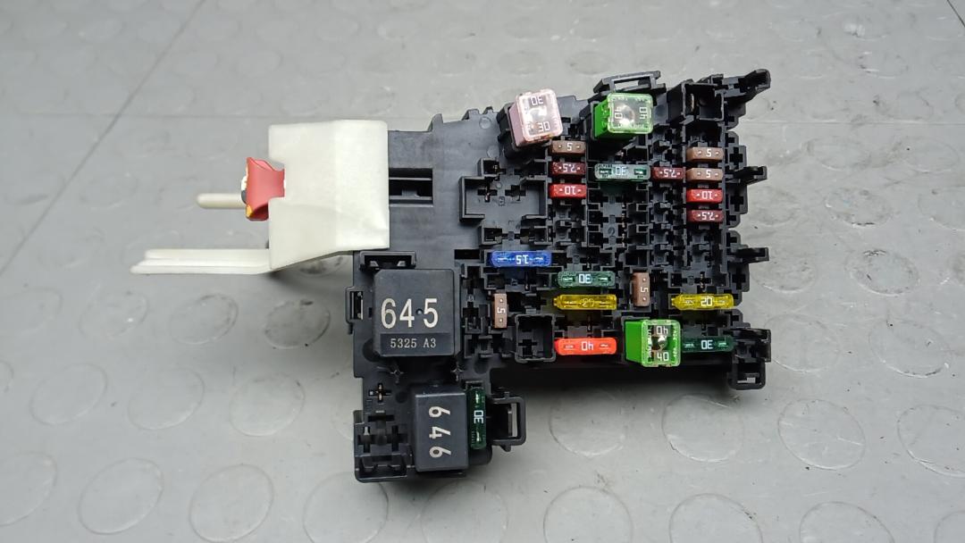 блок предохранителей Skoda Superb 3 поколение 2016, 1.6 л., дизель, МКПП, хетчбэк 5 дв. - фото №1