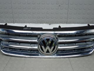 решетка радиатора Volkswagen Touareg 1 поколение 2005, 3.2 л., бензин, АКПП, внедорожник 5 дв.