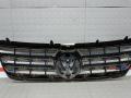 решетка радиатора Volkswagen Touareg 1 поколение 2005, 3.2 л., бензин, АКПП, внедорожник 5 дв. - фото №4