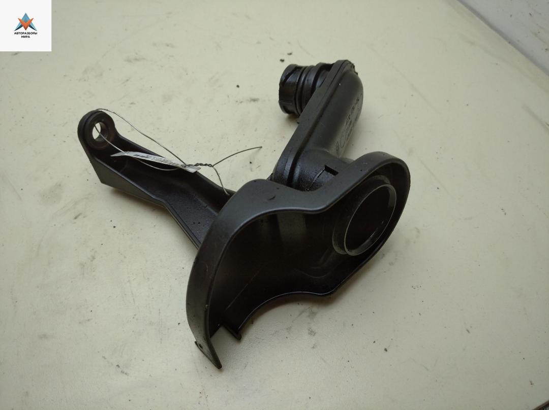 маслозаливная горловина Ford Transit 7 поколение 2008, 2.4 л., дизель, МКПП, белый, микроавтобус, 6C1Q6A867BA - фото №1