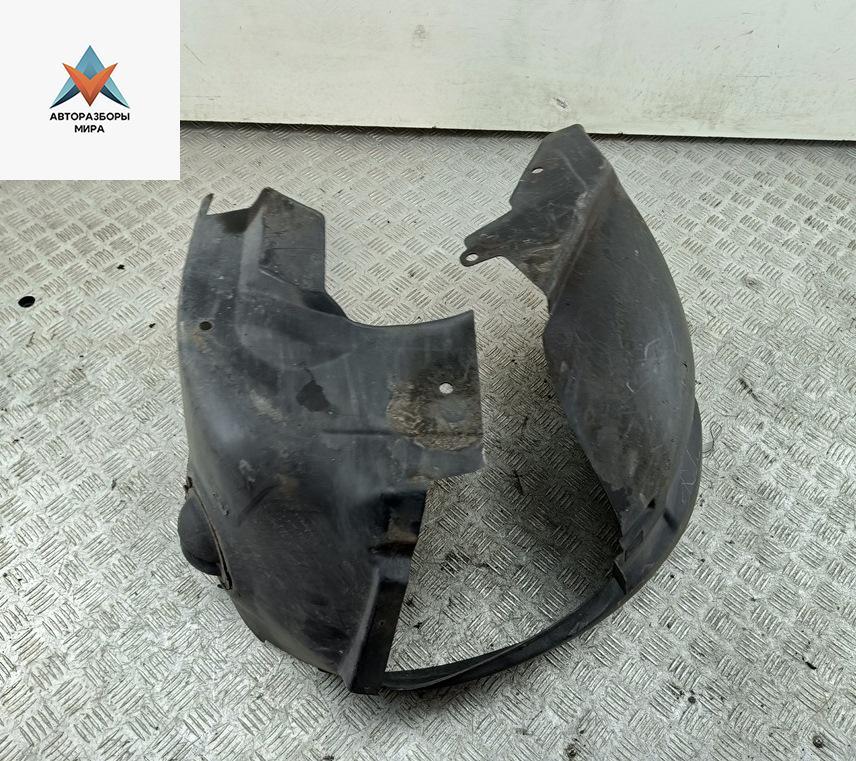 Подкрылок передний правый Chrysler Voyager 3 поколение 1999, 3.3 л., бензин, минивэн, 4716473-EC-P - фото №1