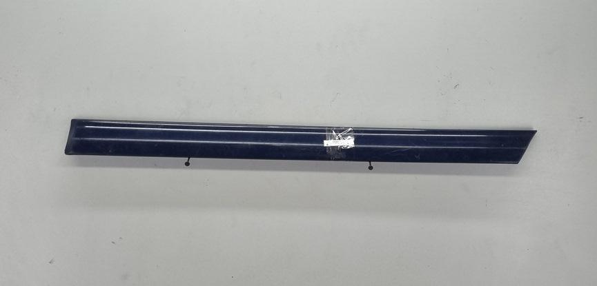 молдинг двери задней правой Volkswagen Passat B4 1996, 1.9 л., дизель, 3A0853753A